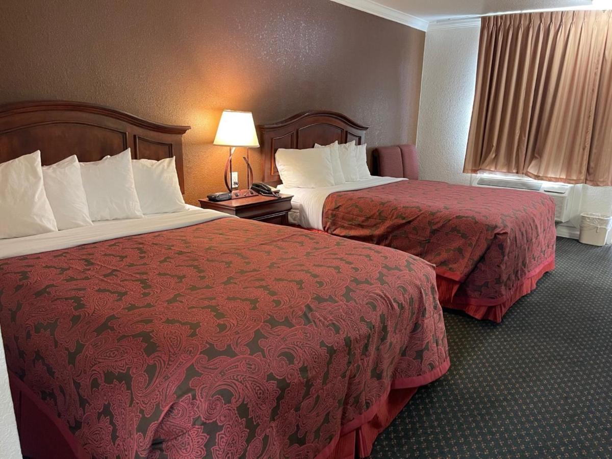 1st Interstate Hotel